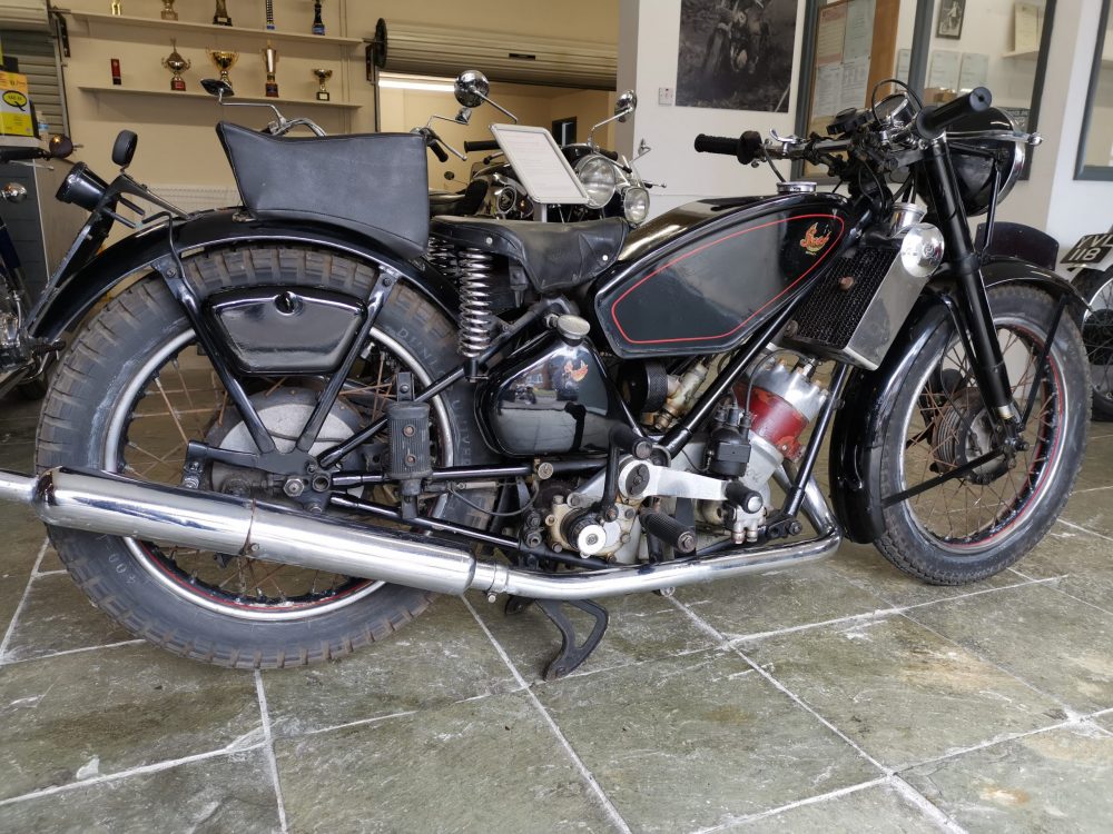 Scott Flying Squirrel 1949 SOLD - Image 3