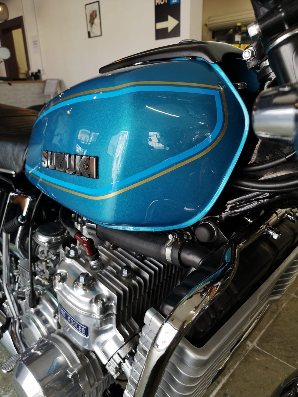 Suzuki GT750 1977 Completely restored amazing condition NOW SOLD! - Image 7
