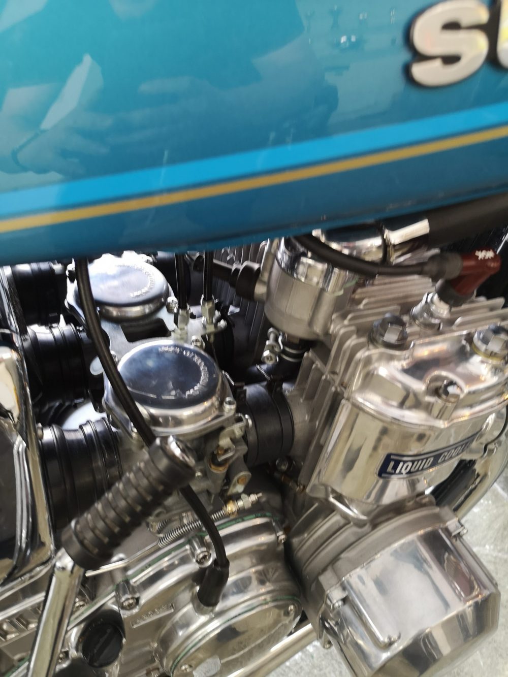 Suzuki GT750 1977 Completely restored amazing condition NOW SOLD! - Image 10
