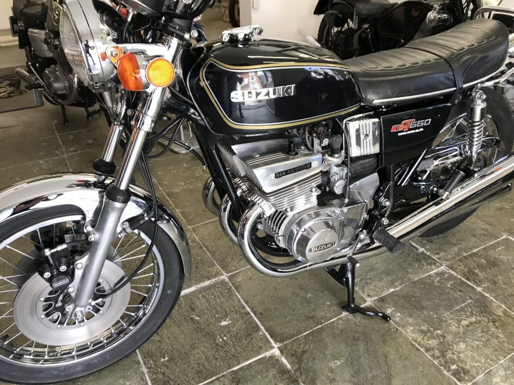 Suzuki GT550 1977 NOW SOLD! - Image 3