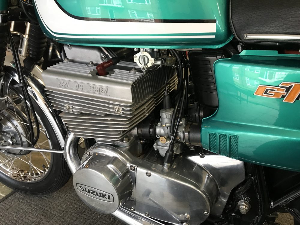 Suzuki GT380 1972 NOW SOLD - Image 6