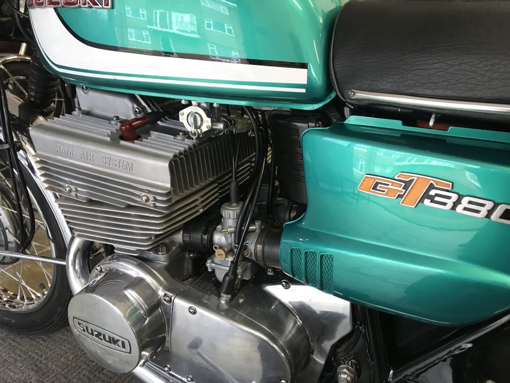 Suzuki GT380 1972 NOW SOLD - Image 4