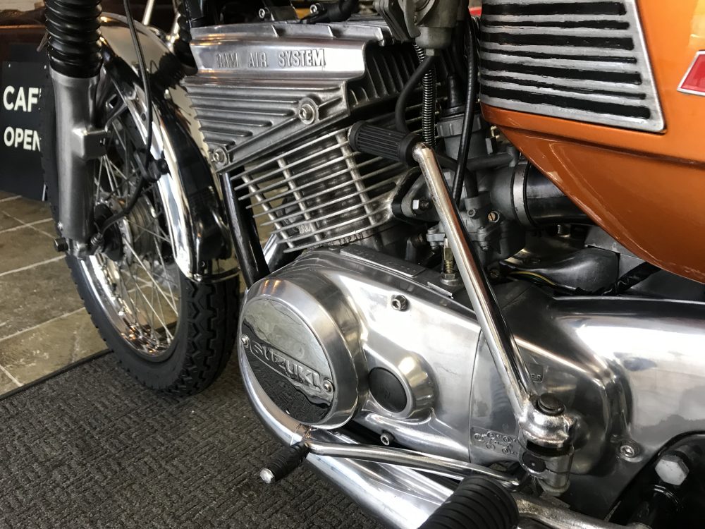 Suzuki GT250 L 1974 NOW SOLD - Image 6