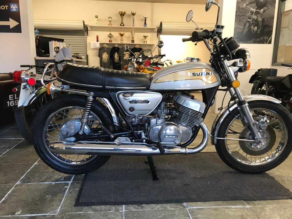 Suzuki GT500/T500 1976 NOW SOLD DEPOSIT TAKEN