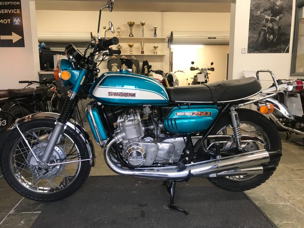 Suzuki GT 750 J Sympathetically restored!! - Image 10