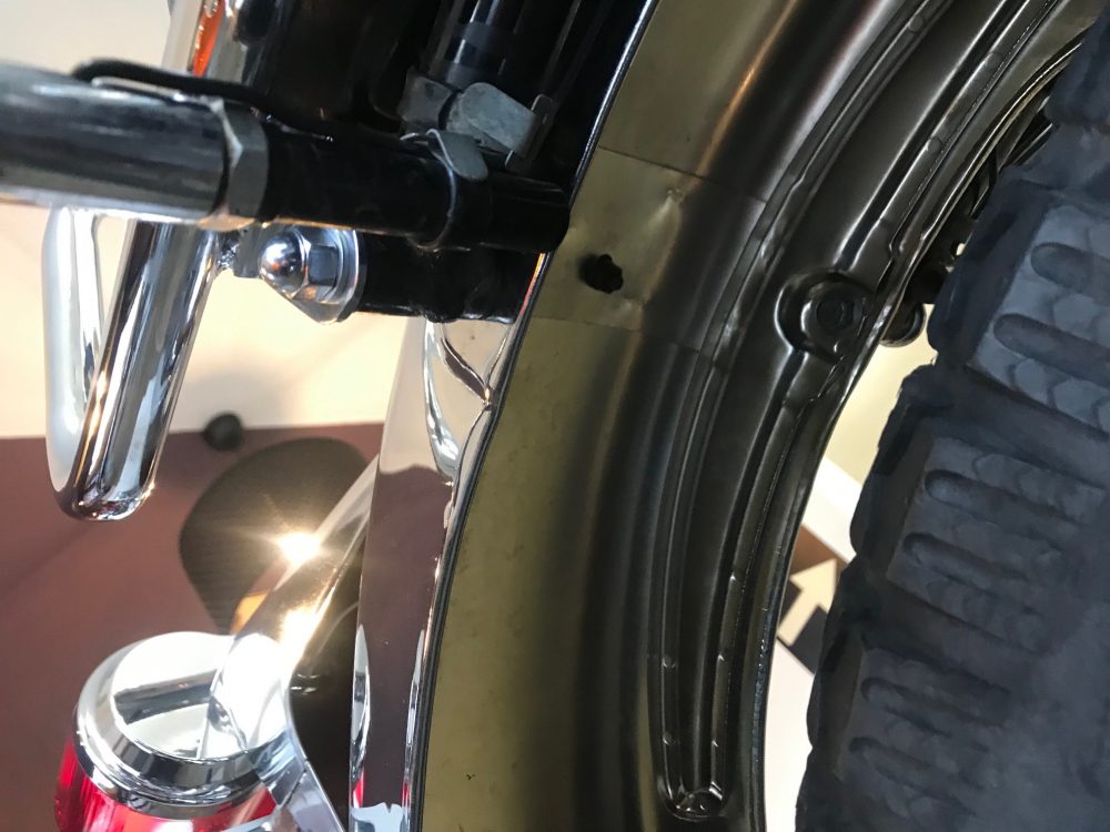 Suzuki GT 750 J Sympathetically restored!! - Image 6