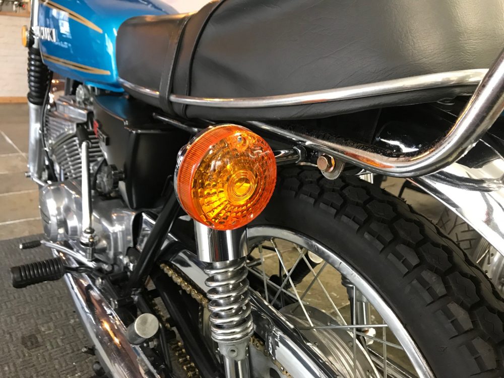 Suzuki GT 250 NOW SOLD DEPOSIT TAKEN - Image 7