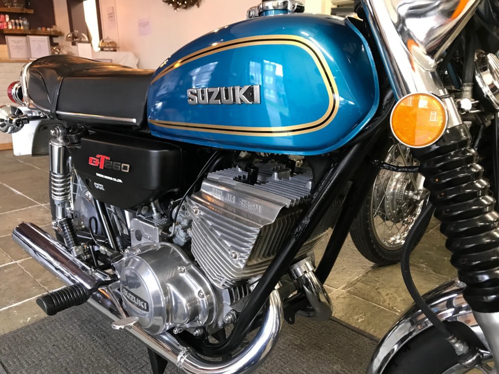 Suzuki GT 250 NOW SOLD DEPOSIT TAKEN - Image 9