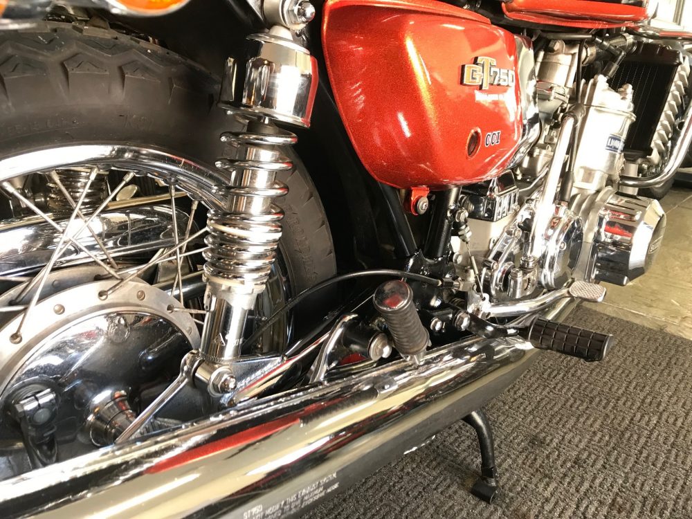 Suzuki GT 750 1974 L NOW SOLD - Image 3