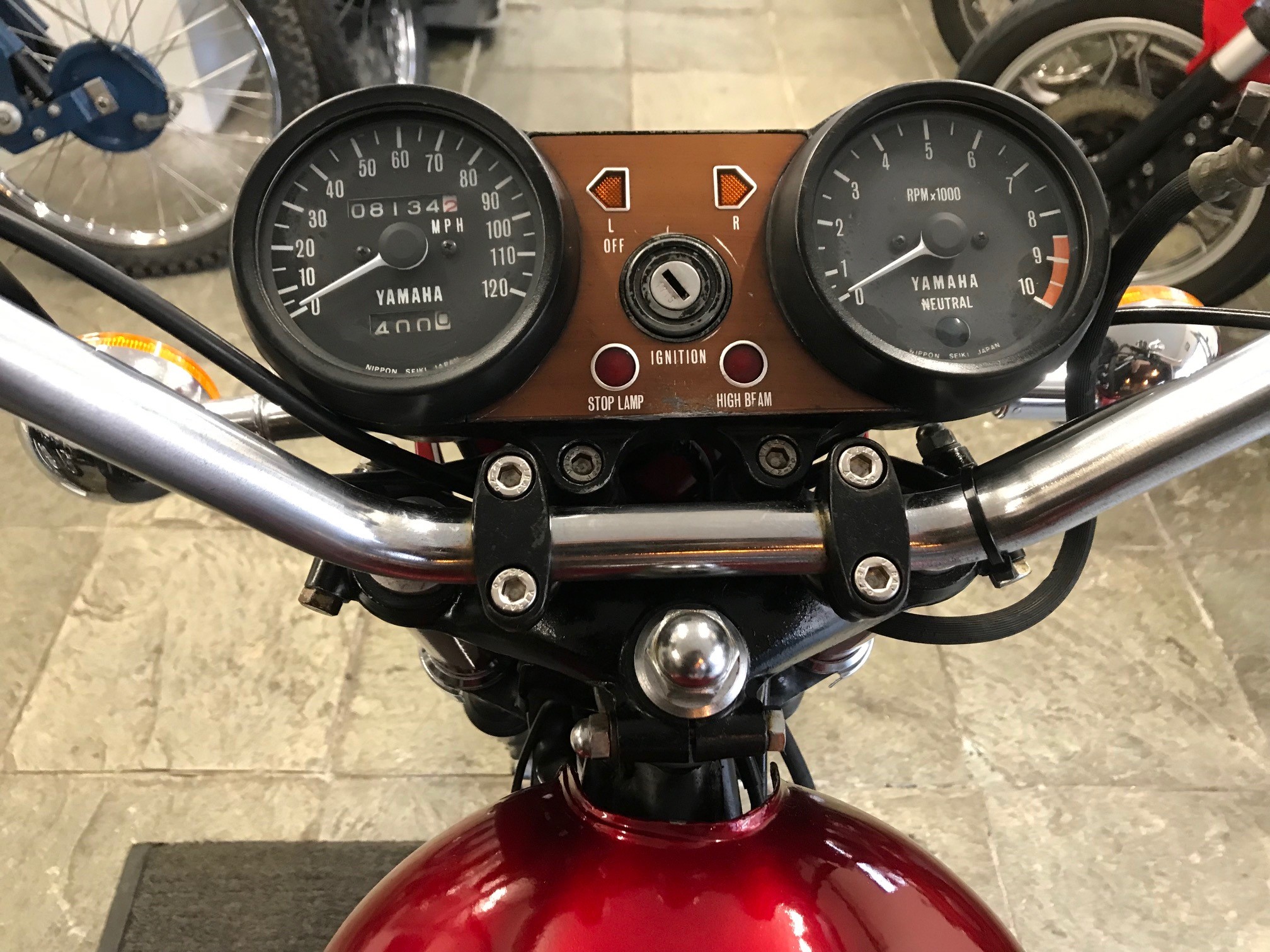 Yamaha rd 350 meter discount