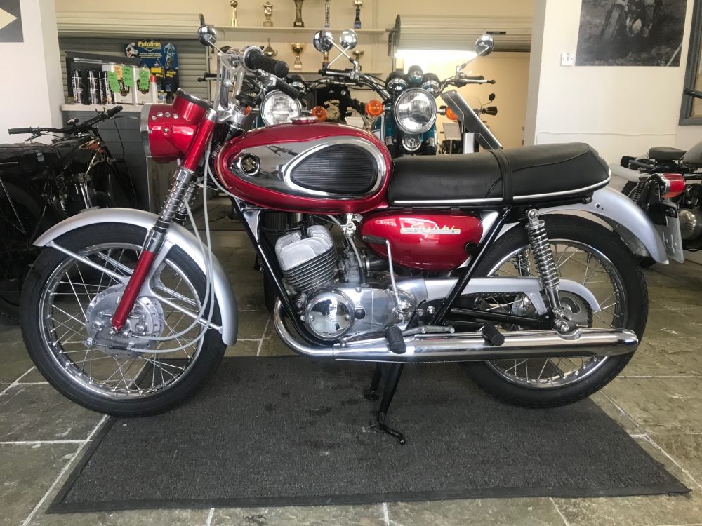 Suzuki T 200 invader 1967 Completely Restored!!!!! - Image 2