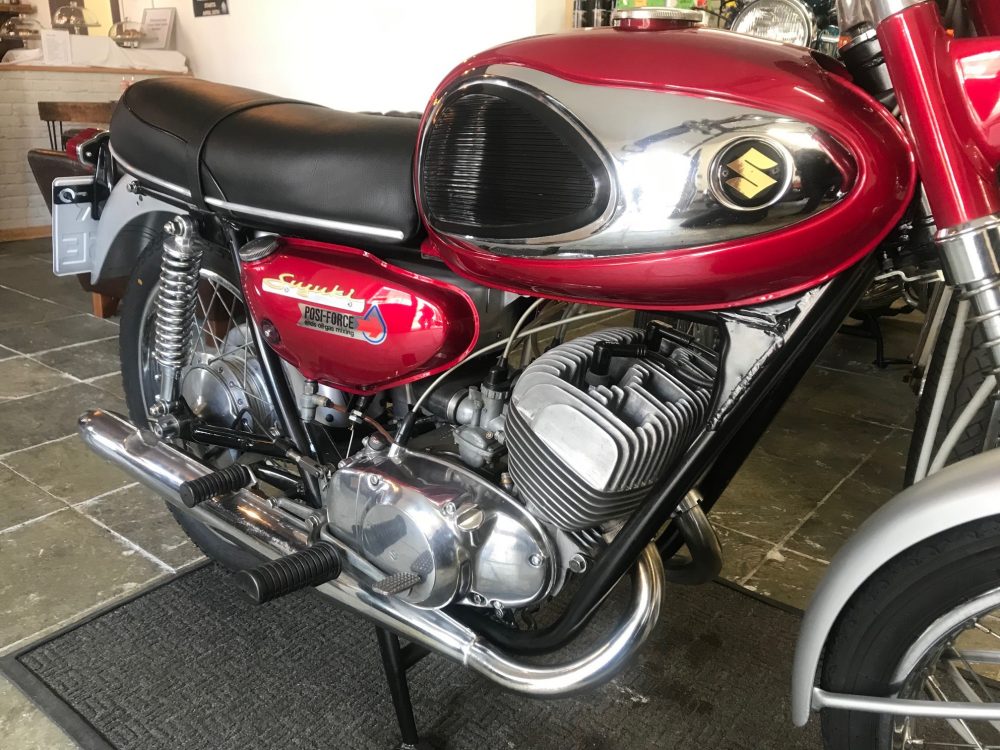 Suzuki T 200 invader 1967 Completely Restored!!!!! - Image 7