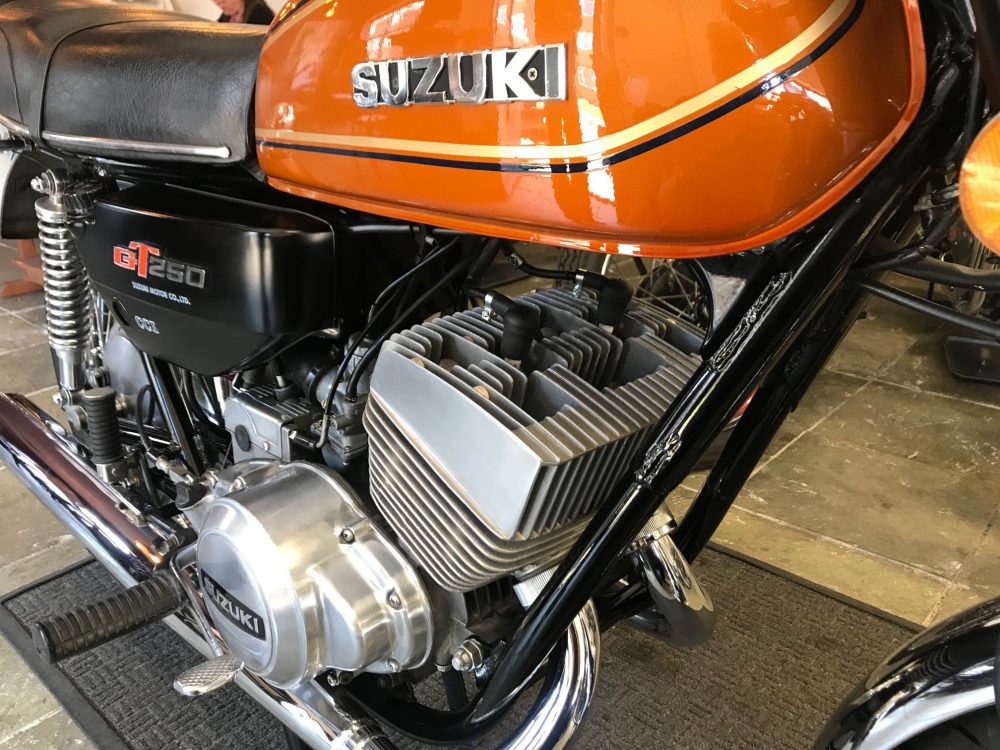 Suzuki GT 250 B 1977 AMAZING CONDITION!!!! NOW SOLD - Image 13