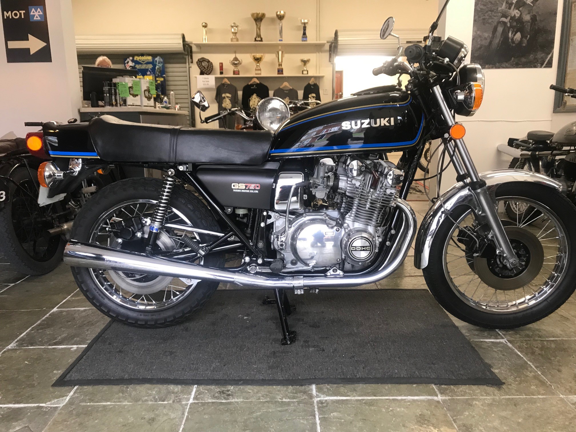 Suzuki gs750 shop