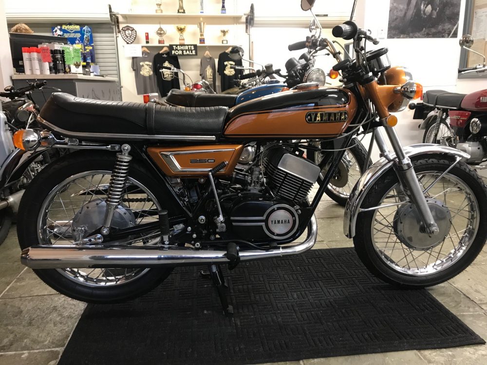 Yamaha 1971 YDS7 RD 250 !NOW SOLD!