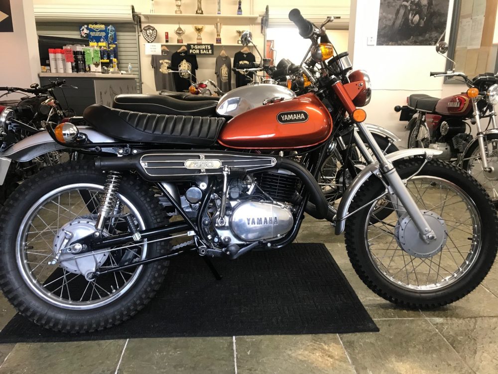 Yamaha DT 250 1972 complete restoration!!! NOW SOLD