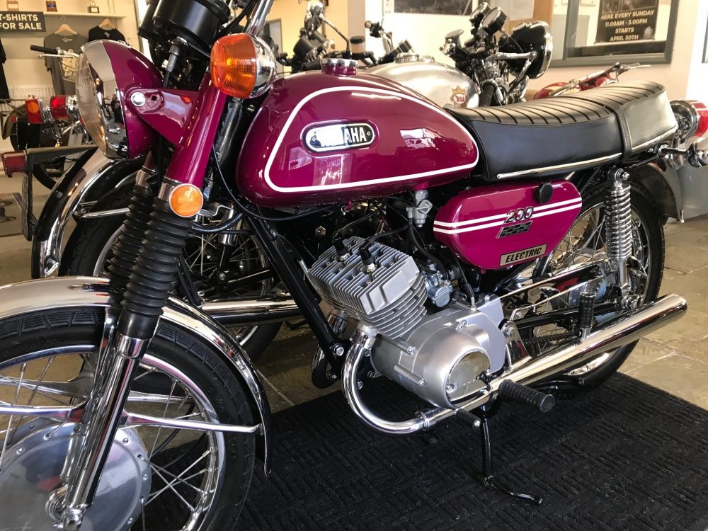 Yamaha RD 200 concourse condition BEST AVAILABLE!! SOLD - Image 8