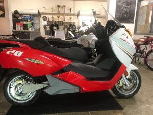 Hesketh electric Scooter Ridden by F1 Adrian Sutil !NOW SOLD!