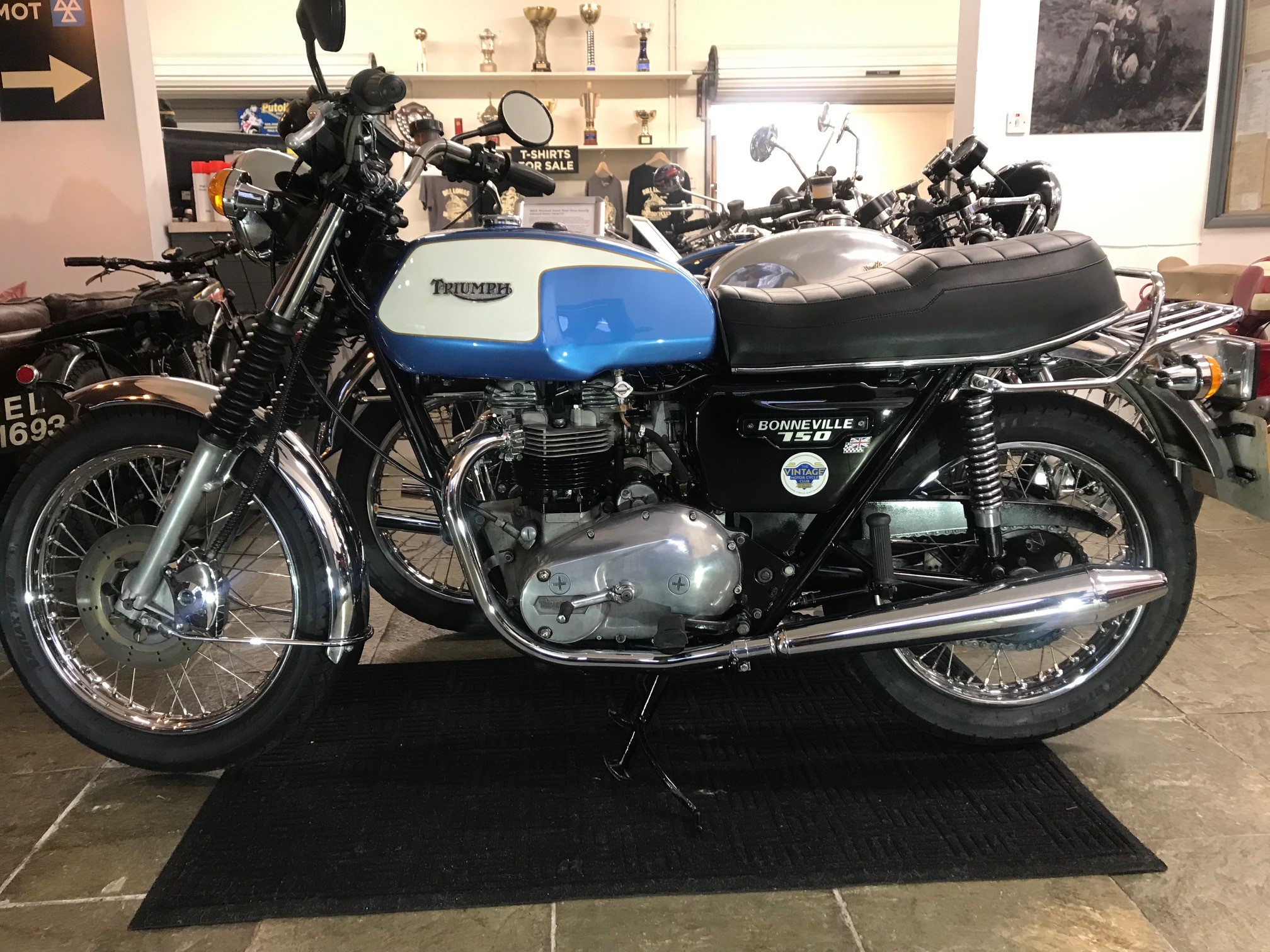 1974 triumph bonneville 750 for sale store