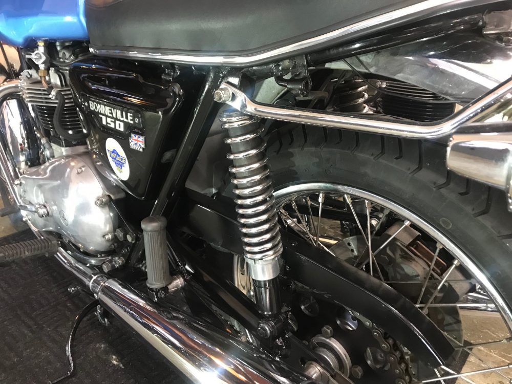 Triumph Bonneville T140 ES electric start!!NOW SOLD!! - Image 12