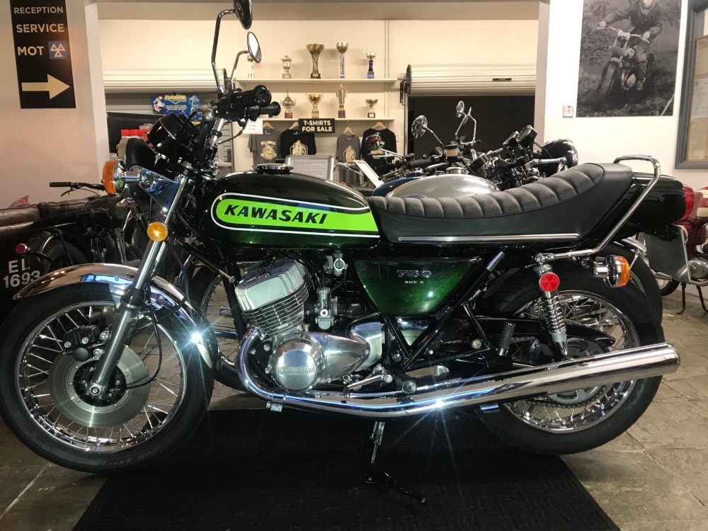 Kawasaki H2B 750 triple show winning bike! NOW SOLD - Image 2