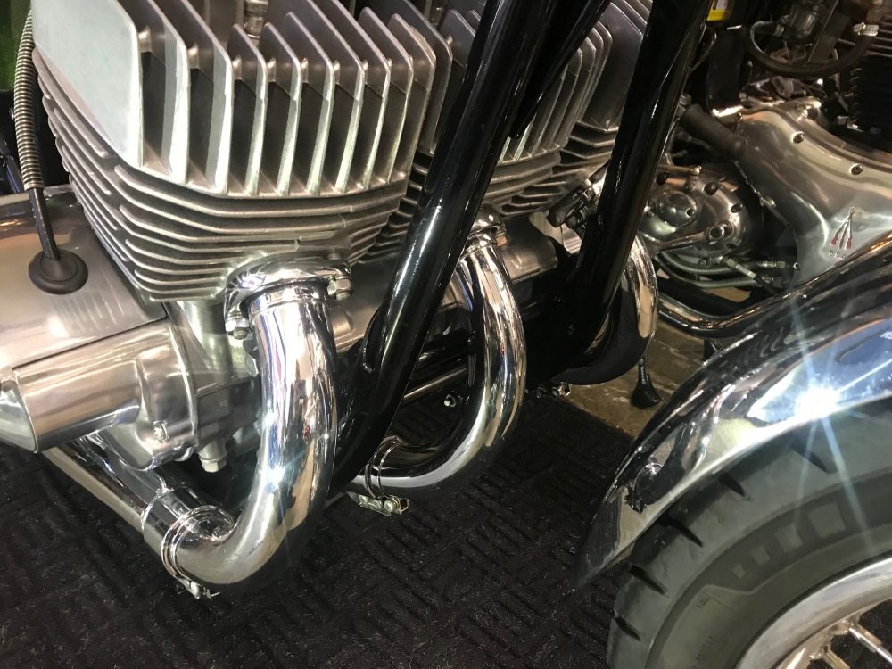 Kawasaki H2B 750 triple show winning bike! NOW SOLD - Image 8