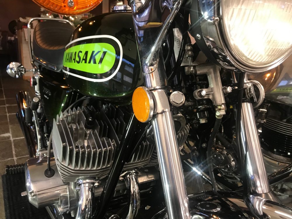 Kawasaki H2B 750 triple show winning bike! NOW SOLD - Image 9