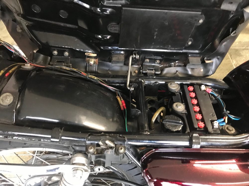 Kawasaki S3A KH400 NOW SOLD - Image 5