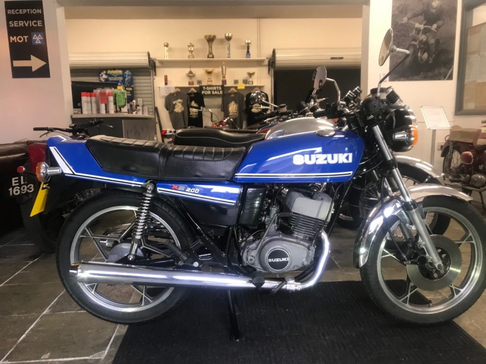 Suzuki X5 X7 GT 200 Just 11,000 miles! NOW SOLD