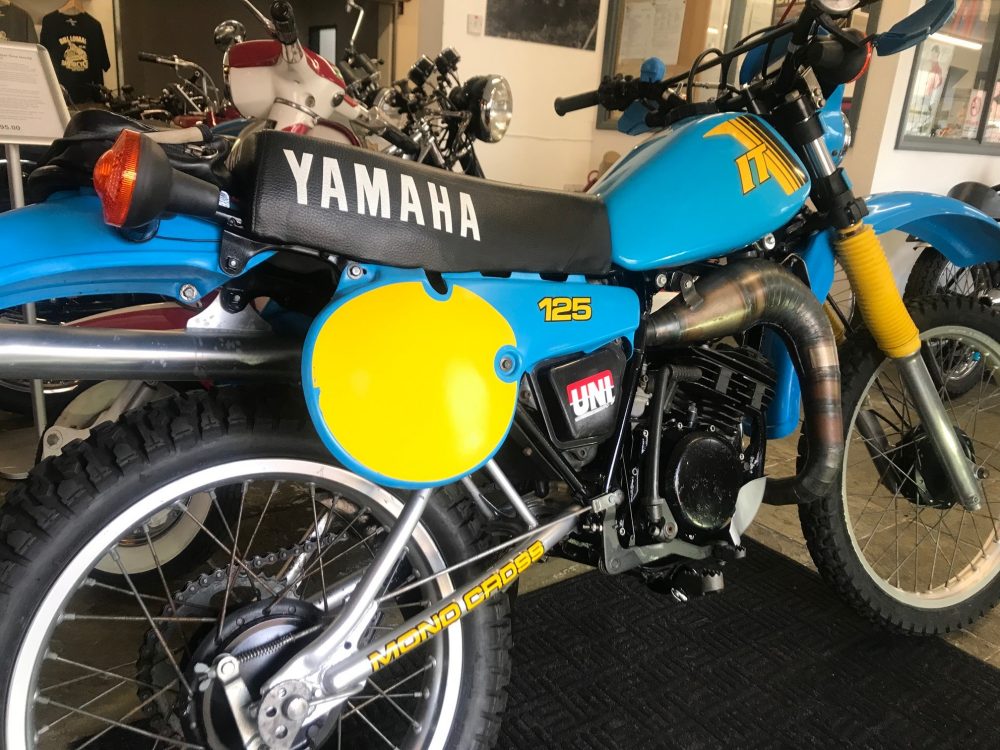 The Yamaha IT 125 DT 1982 - Image 2