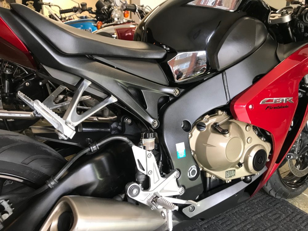 Honda CBR 1000 RR Fireblade NOW SOLD - Image 11