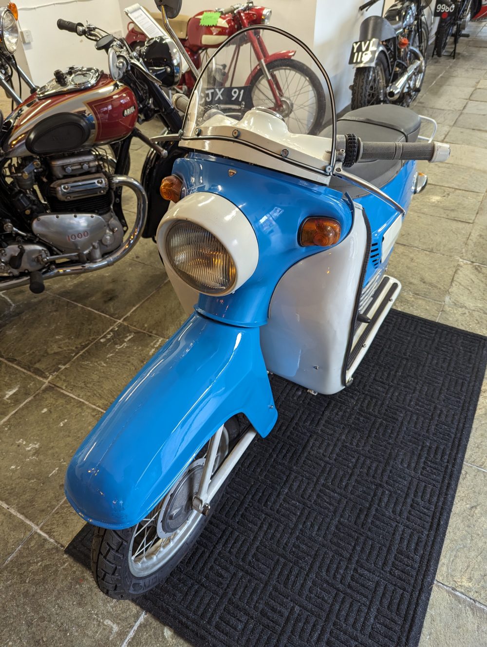 Tatran Scooter 1966 Lambretta Vespa era 125cc - Image 3