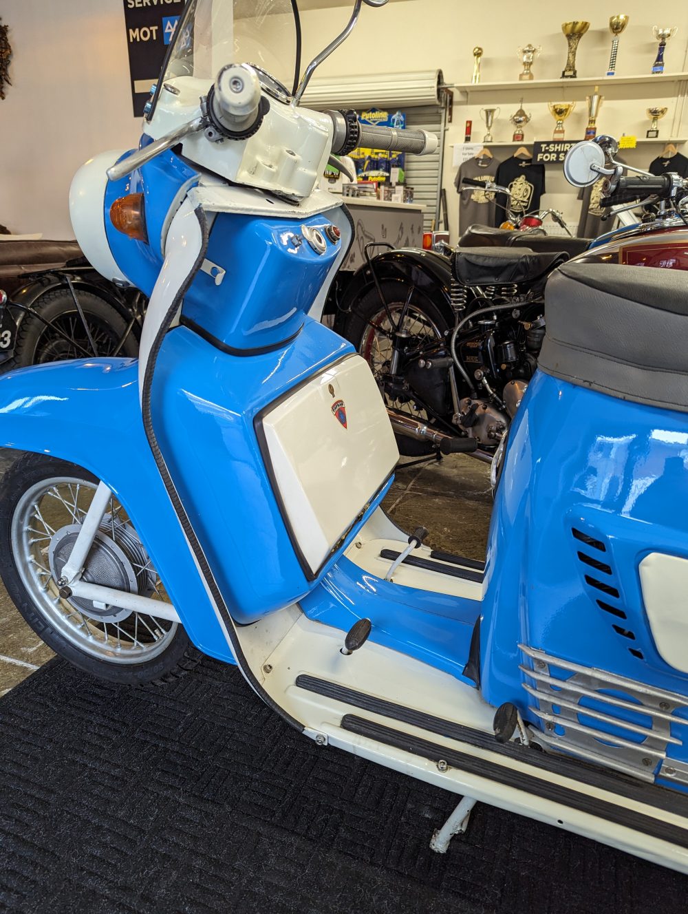 Tatran Scooter 1966 Lambretta Vespa era 125cc - Image 5