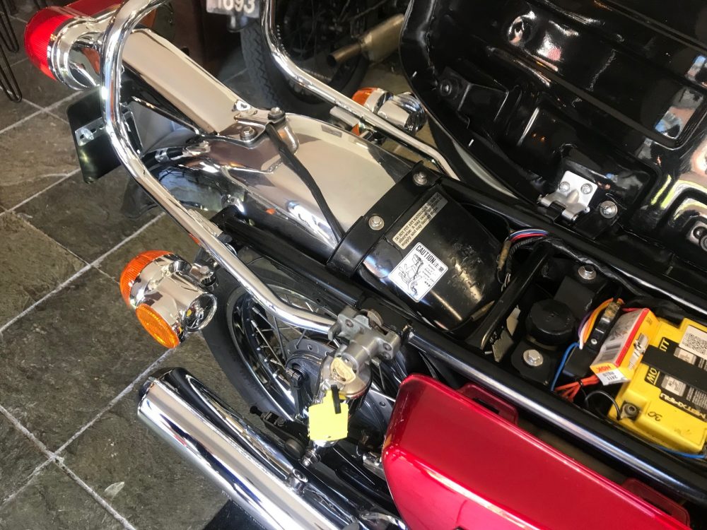 Suzuki GT750 NOW SOLD - Image 18