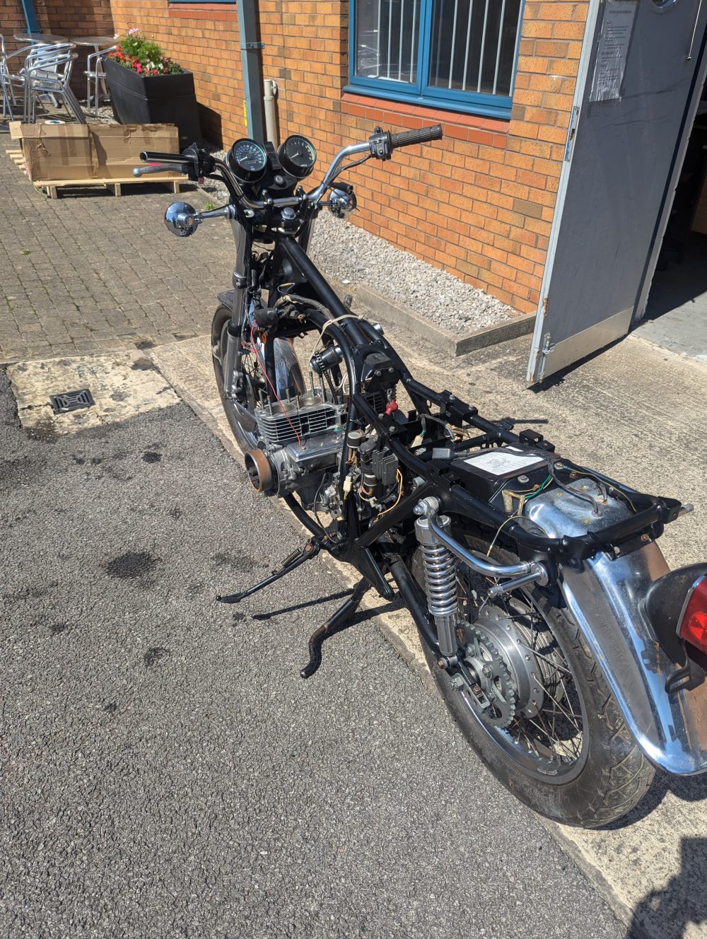 Kawasaki Z650 2 bikes! - Image 4