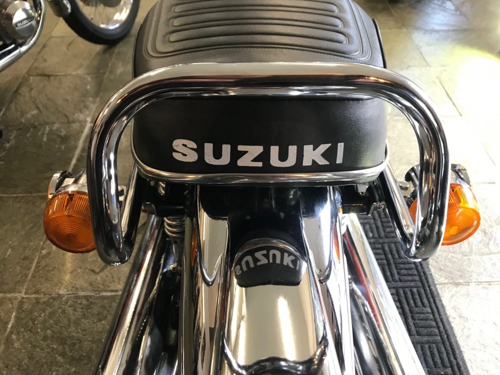 Suzuki GT750M - Image 9