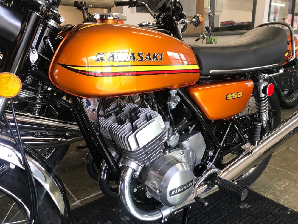 Kawasaki 250 S1A - Image 6