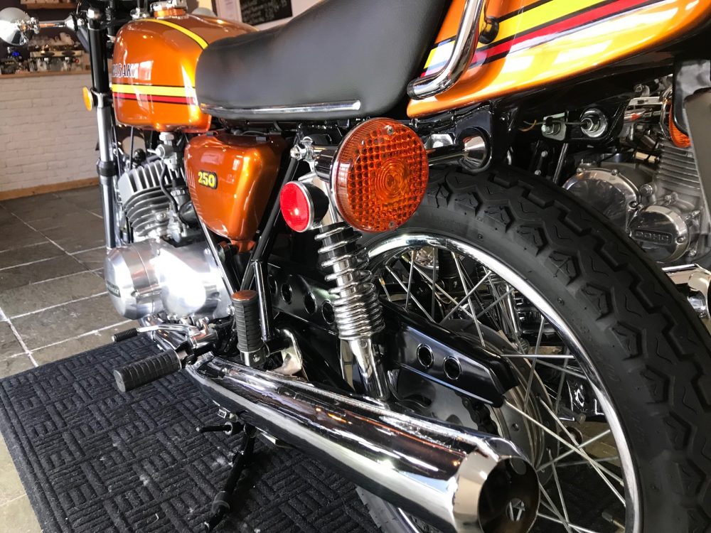 Kawasaki 250 S1A - Image 8