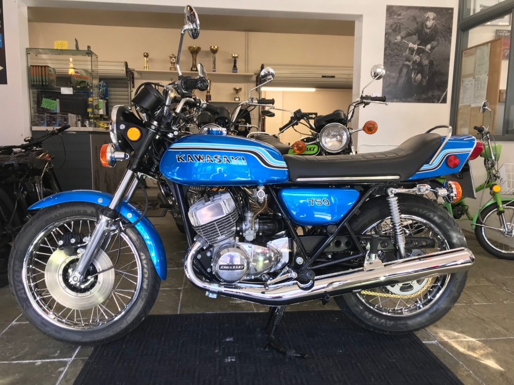 Kawasaki H2 750 1972 Triple near concourse condition! NOW SOLD - Image 2