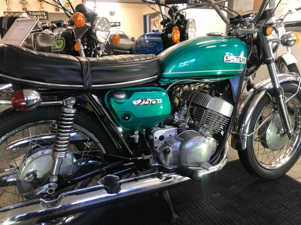 Suzuki Hustler 250 1970 GT250 Predecessor - Image 3