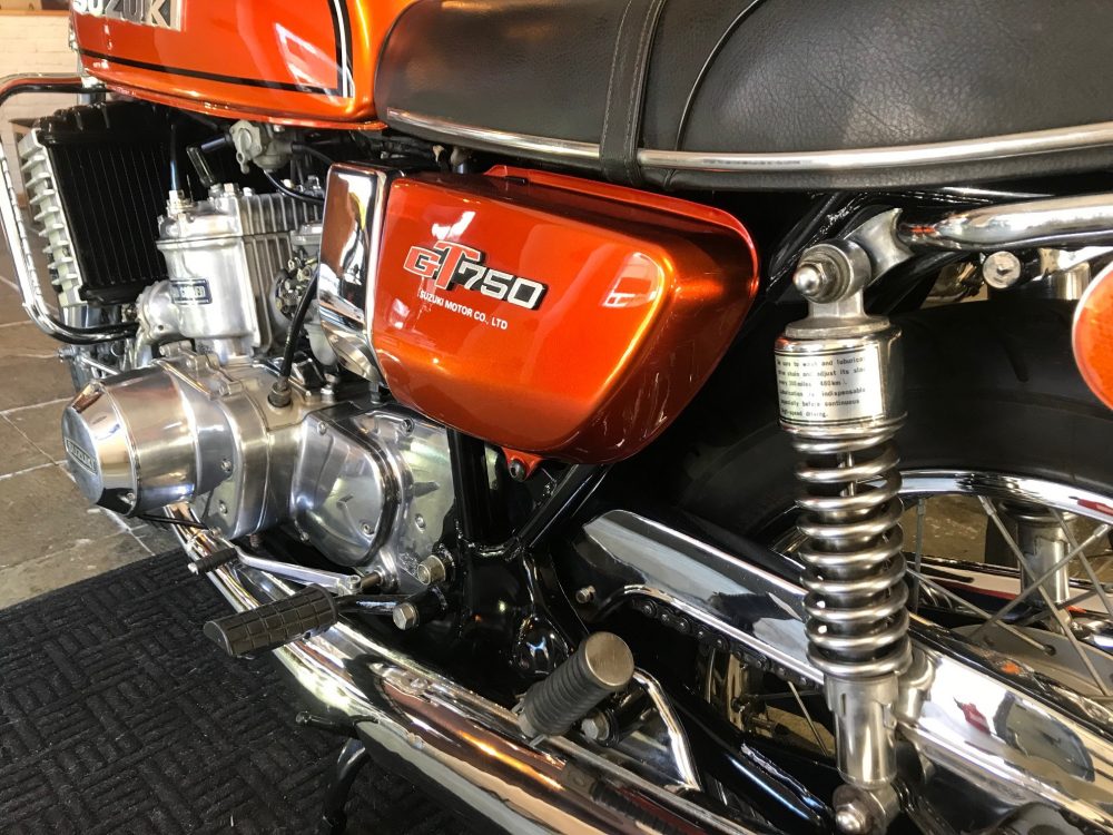 Suzuki GT750 1 Owner UK Bike just 12,633 genuine miles !!!! - Image 9