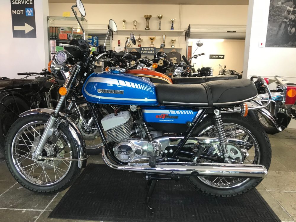 Suzuki GT 250C Near Concourse Condition! - Image 2