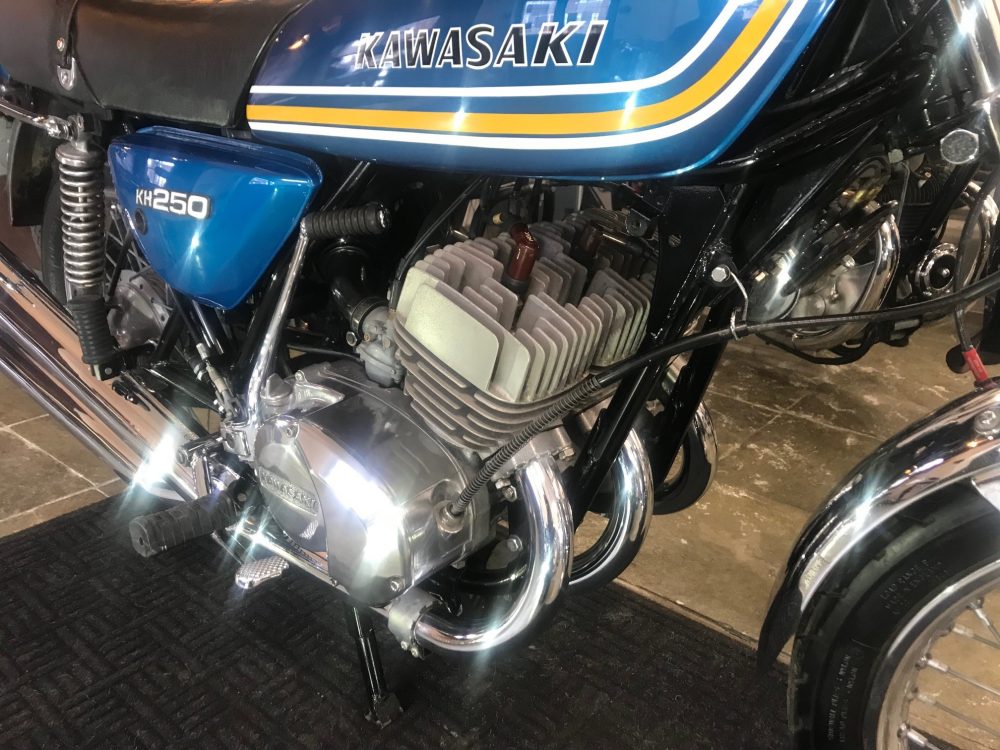 Kawasaki KH 250 NOW SOLD - Image 18