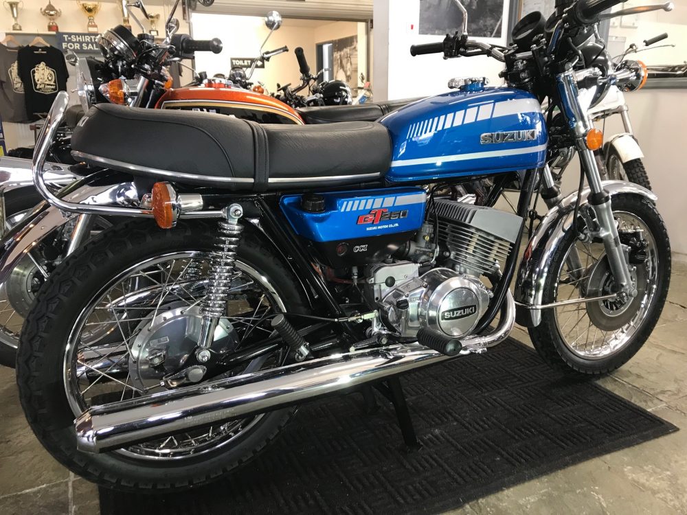 Suzuki GT 250C Near Concourse Condition! - Image 3