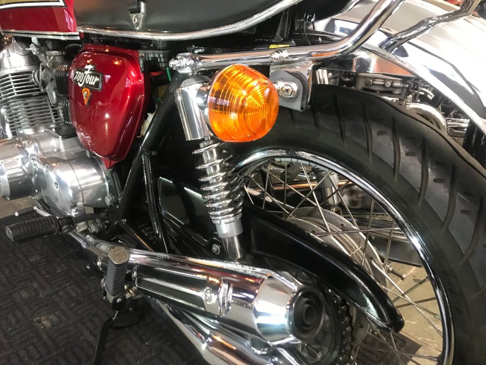 Honda CB750 K6 - Image 11