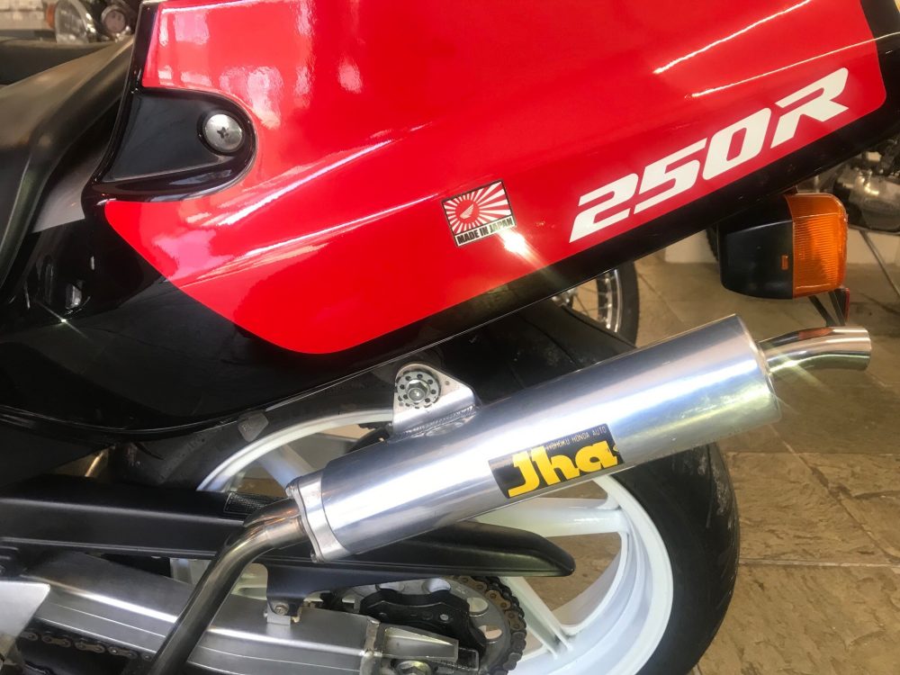 Honda NSR250R Model MC18 R5K - Image 10