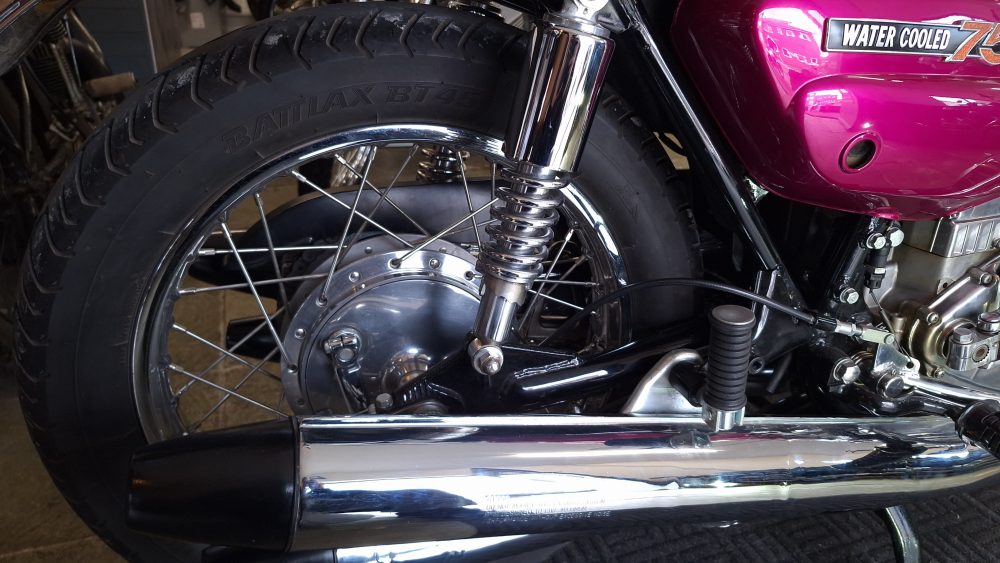 Suzuki GT750J 1972 Completely Restored!!!!! - Image 12