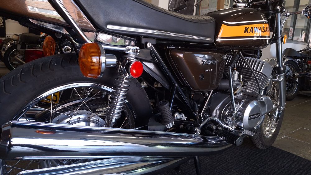 Kawasaki H2B 750 Triple - Image 3