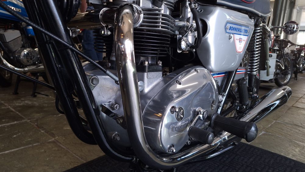 Triumph BonnevilleT140 Silver Jubilee Near Concours!!! - Image 12