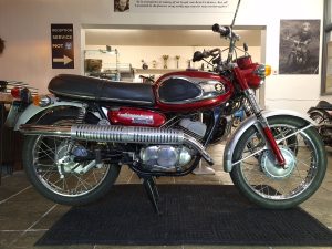 Suzuki T200 Stingray Scrambler